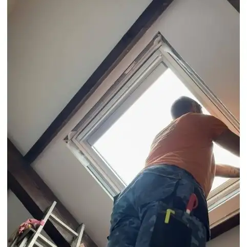 CREATION D'UNE OUVERTURE ET POSE D'UN VELUX