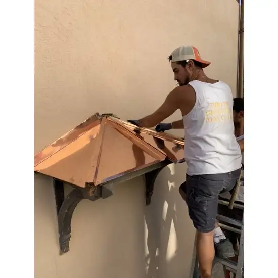 Marquise en cuivre a sanary var 83