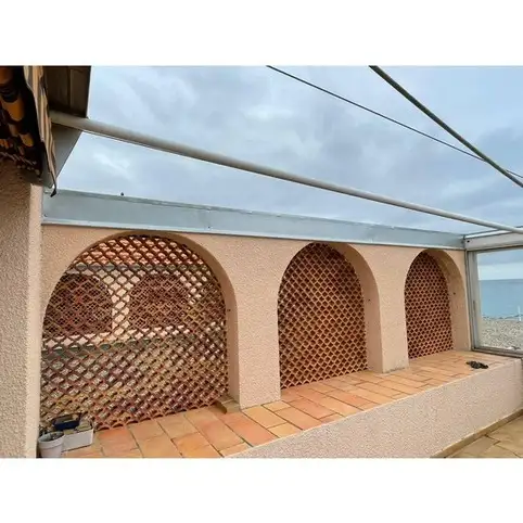 RECOUVREMENT DE MURS EN ZINC  Saint-Cyr-sur-Mer var 83