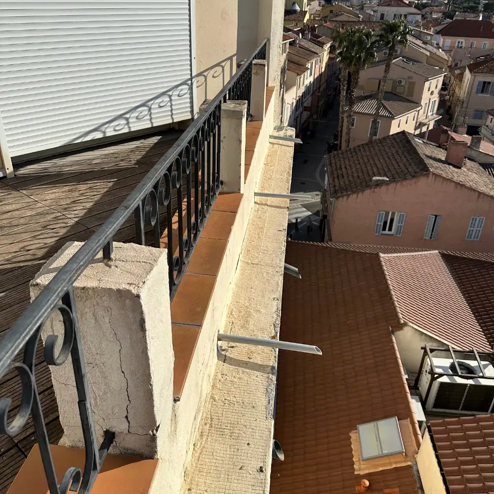 Habillage dacrotre en zinc  Six-Fours-les-Plages : une finition lgante 