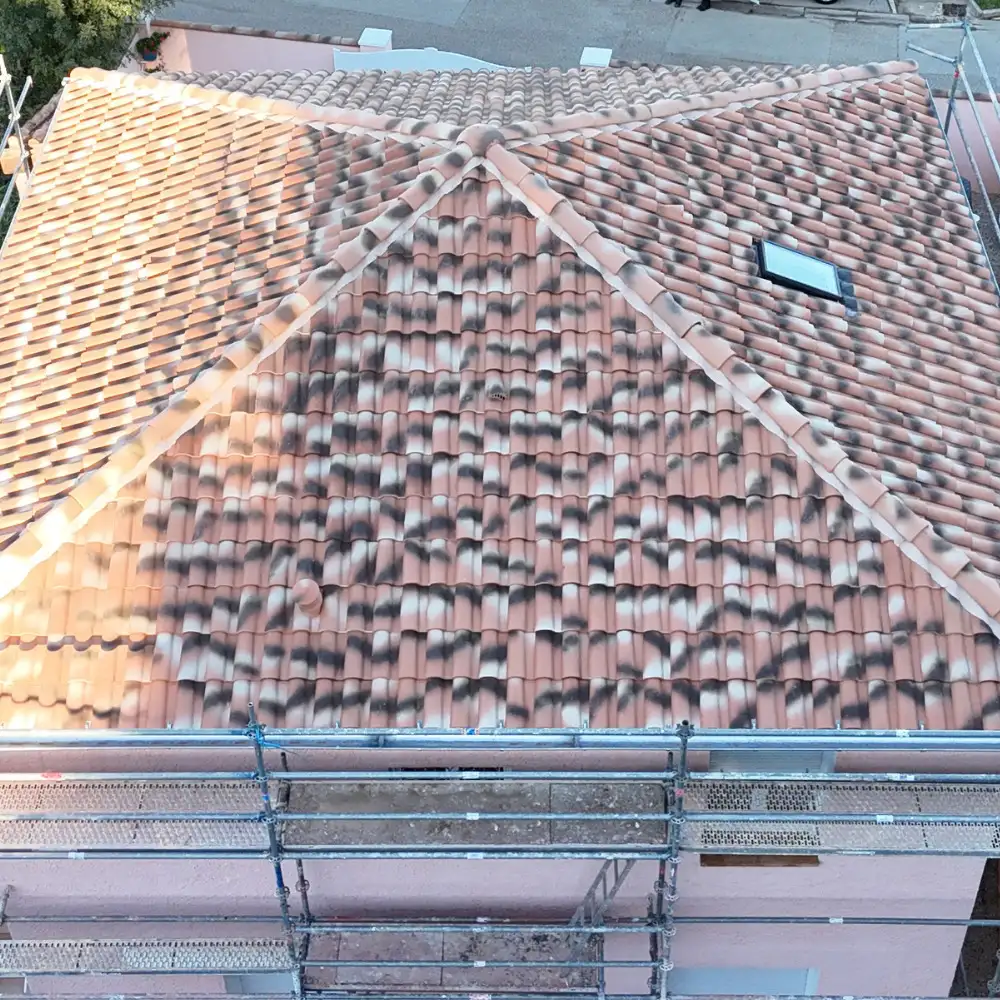 Gros chantier de r�fection de toiture � Toulon : expertise m�thode et durabilit�