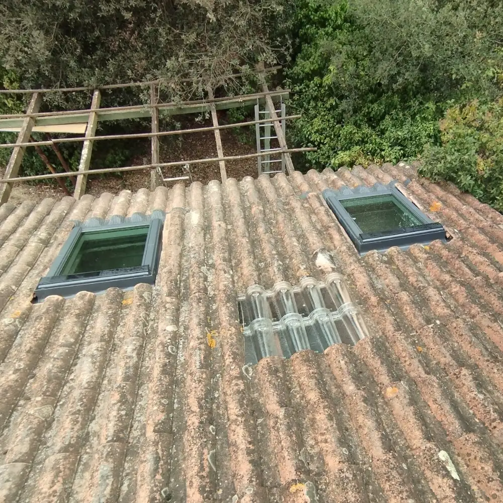 Cr�ation de V�lux � Toulon : transformer vos combles en espace lumineux