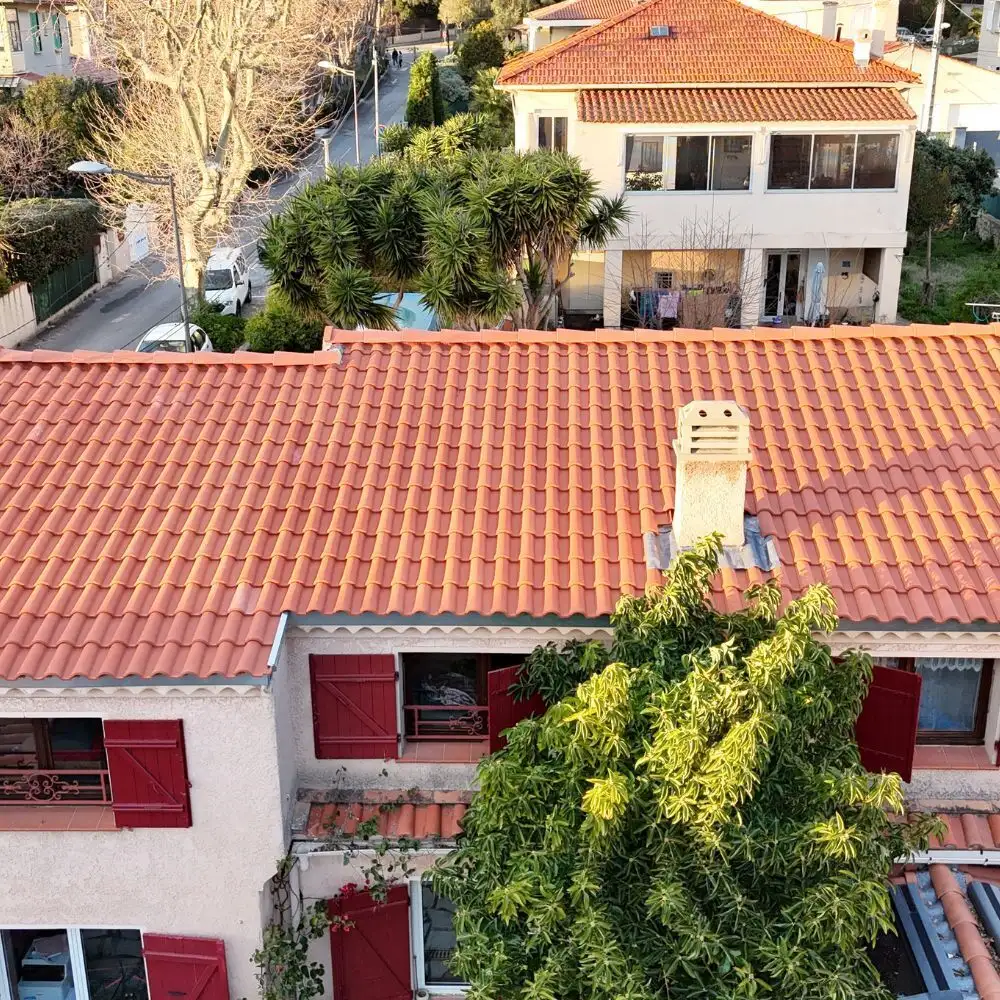 R�fection de toiture � Toulon : tuile,ardoise ou bac acier quel mat�riau choisir